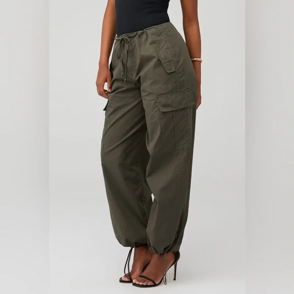 Nwt Good American  PARACHUTE PANT ‎ Fatigue olive Green Pants - Picture 4 of 12